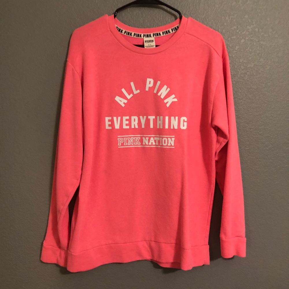 vs pink sweatshirt